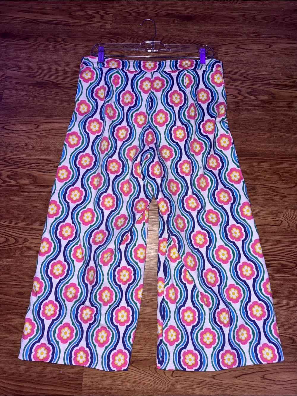 Trina Turk Lulu pants featuring a vibrant, multicolored floral and wavy pattern - Picture 7 of 10